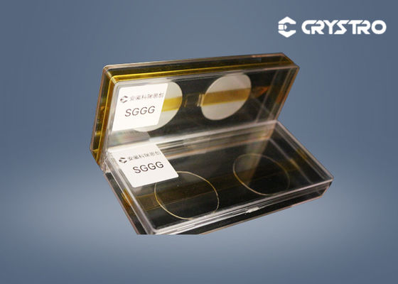7.09 g/Cm3 Gadolínio Galínio Granato GSGG Substituído